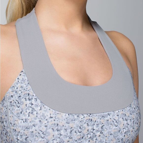 Lululemon LUON Tank Top Size 4 Silver Spoon Scoop Neck Racerback Mesh Gray - Picture 3 of 10